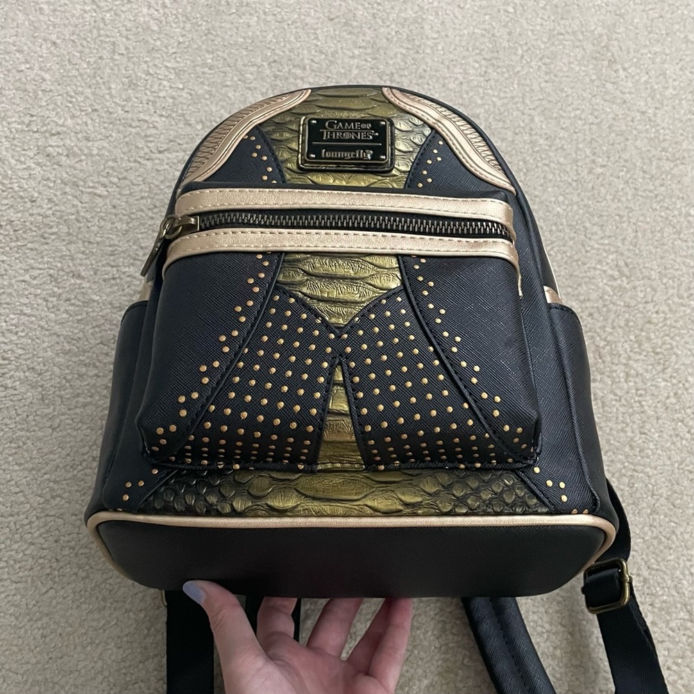 Loungefly Game of Thrones Queen Cersei Lannister Cosplay Mini Backpack - Picture 12 of 16